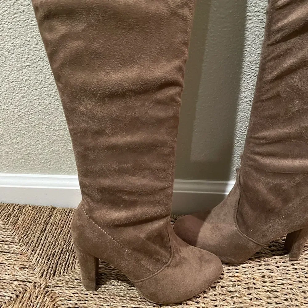 NO BRAND Brown/Tan Thigh High Women's Boots Size 5.5.